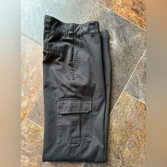 Women’s Garage black cargo trouser skater grunge goth uniform pants. Size 1 - Picture 7 of 16